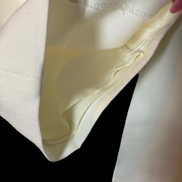 Collection for Le Suit Cream Two Piece Fully Lined Classic Pant Suit Sz. 8P - Picture 3 of 16
